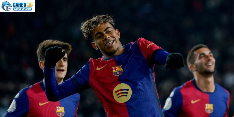 Lamine Yamal, ngôi sao trẻ 17 tuổi của Barcelona